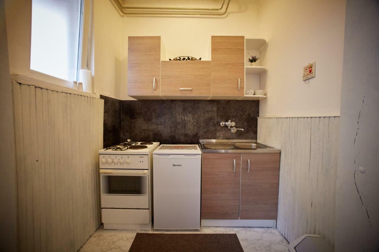 Central Tuzla Apt - Free Parking Bagian luar foto