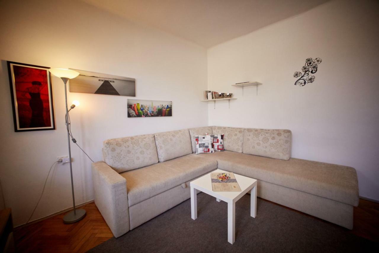 Central Tuzla Apt - Free Parking Bagian luar foto